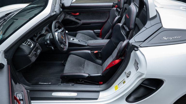 Porsche 981 Boxster Spyder