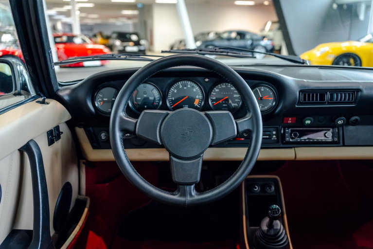 Porsche 911 SC