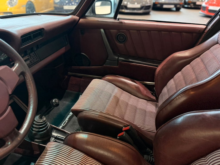 Porsche 911 Turbo 3.3