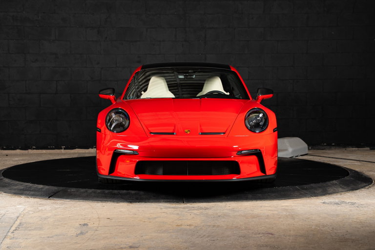 Porsche 992 GT3 Touring