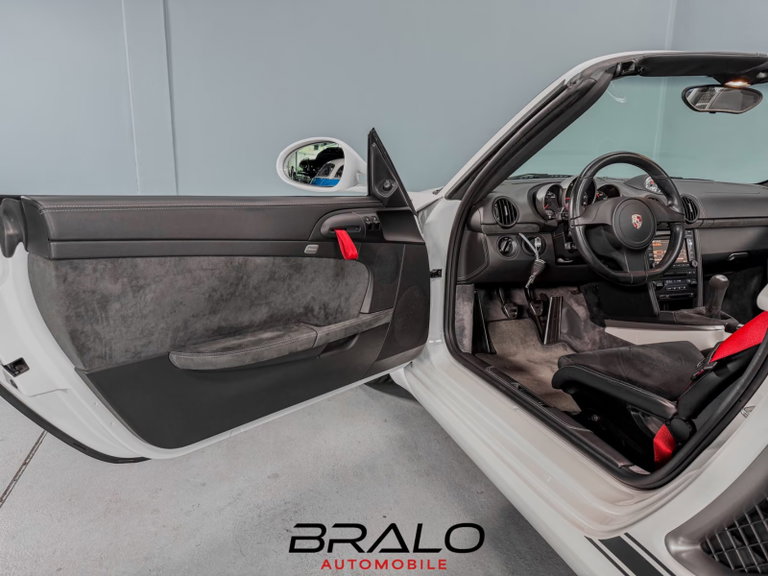Porsche 987 Boxster Spyder