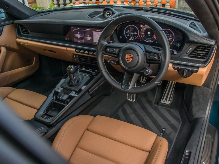 Porsche 992.2 GT3 Touring