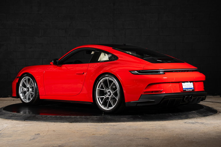 Porsche 992 GT3 Touring