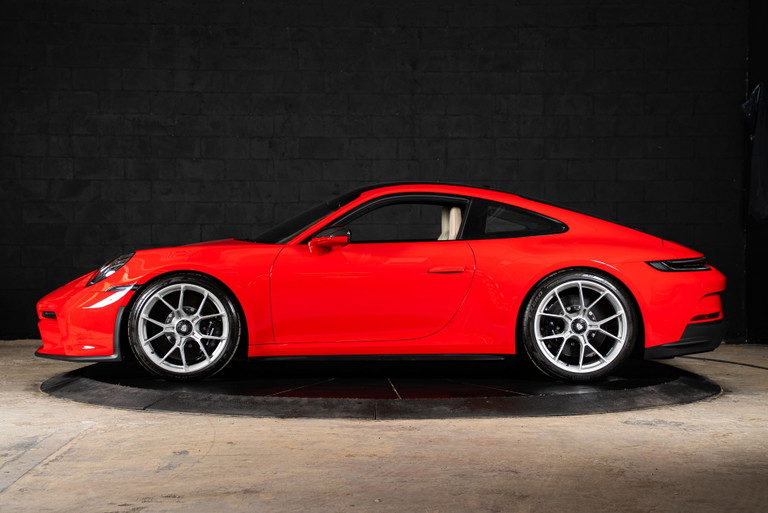Porsche 992 GT3 Touring