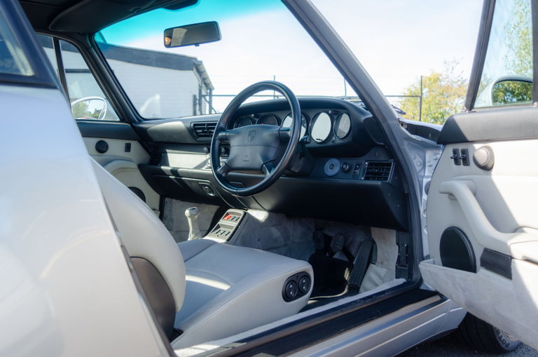 Porsche 993 Carrera