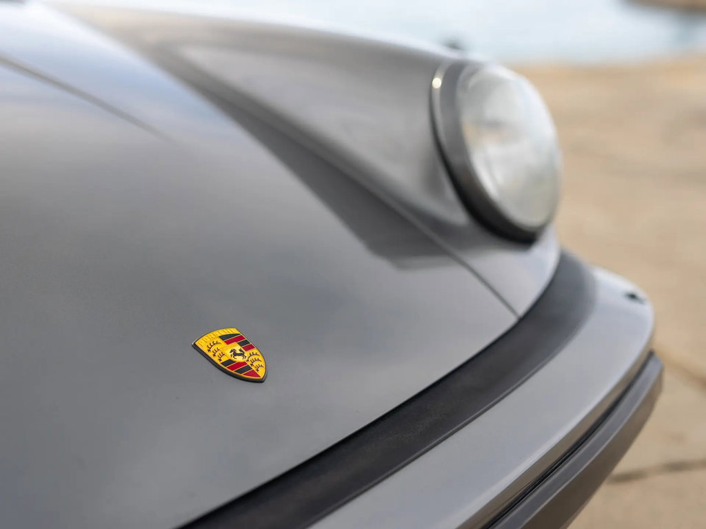 Porsche 911 Turbo 3.3
