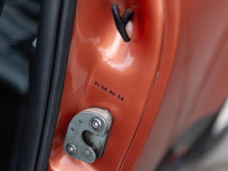 Porsche 911 Carrera 2.7