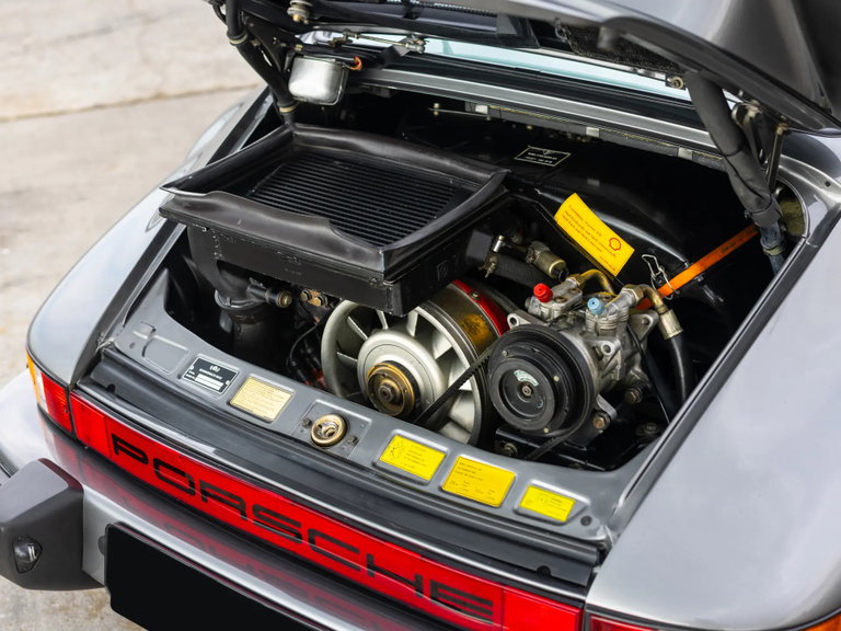 Porsche 911 Turbo 3.3