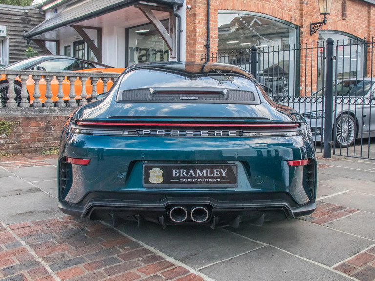 Porsche 992.2 GT3 Touring