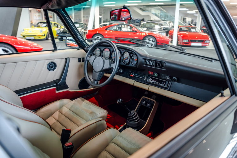 Porsche 911 SC