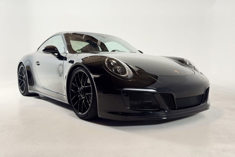 Porsche 991.2 Carrera 4 GTS