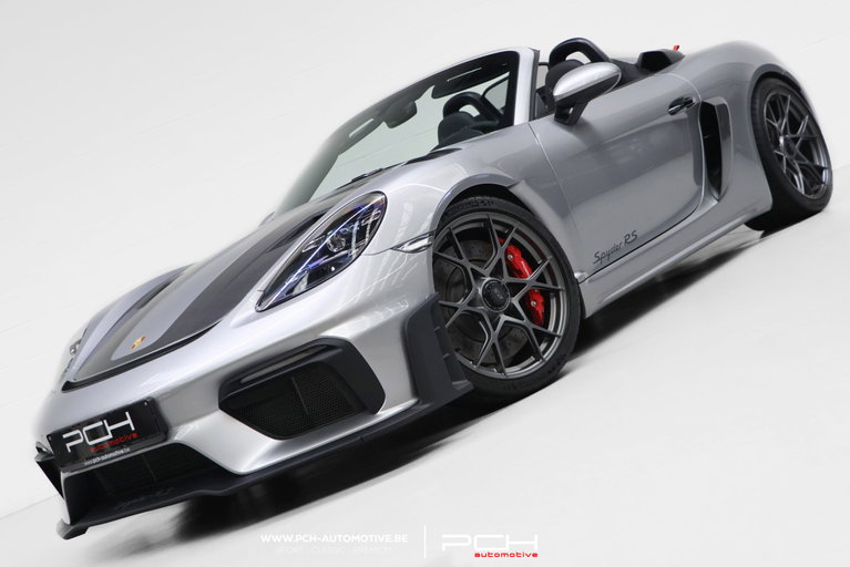 Porsche 718 Spyder RS