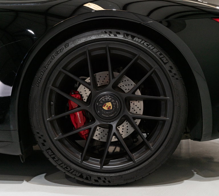 Porsche 991.2 Carrera GTS