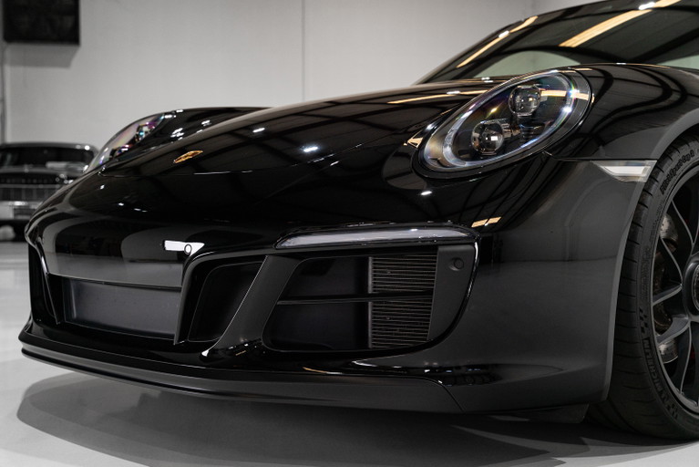 Porsche 991.2 Carrera GTS