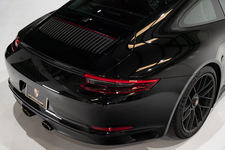 Porsche 991.2 Carrera GTS