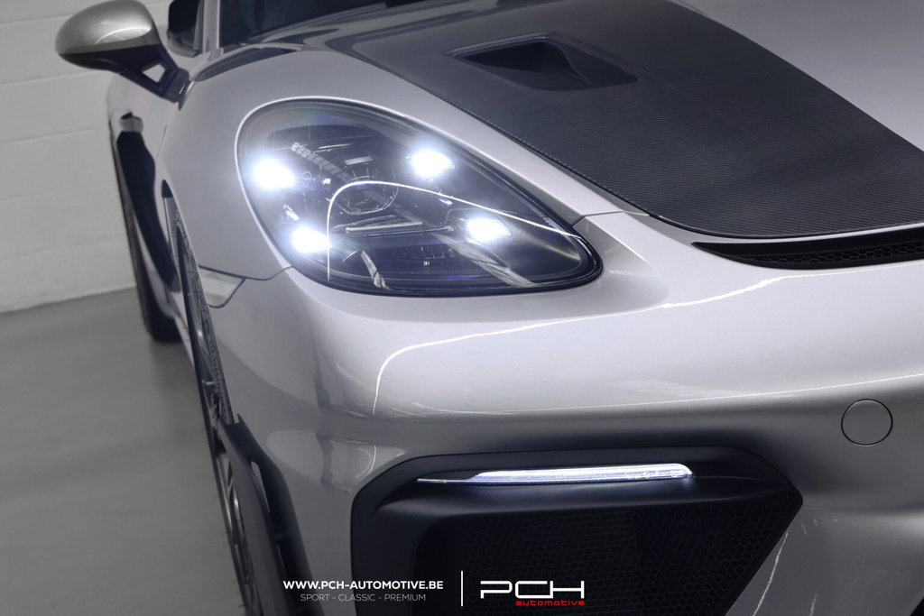Porsche 718 Spyder RS