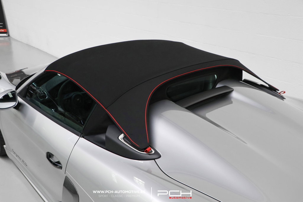 Porsche 718 Spyder RS