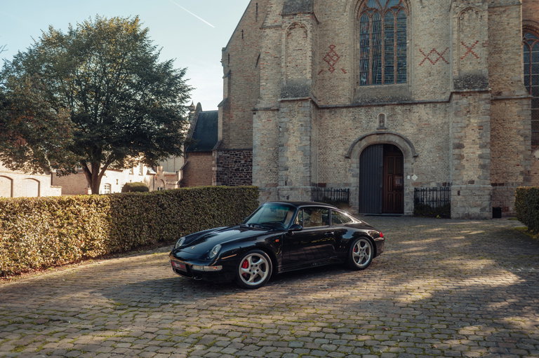 Porsche 993 Carrera 4S