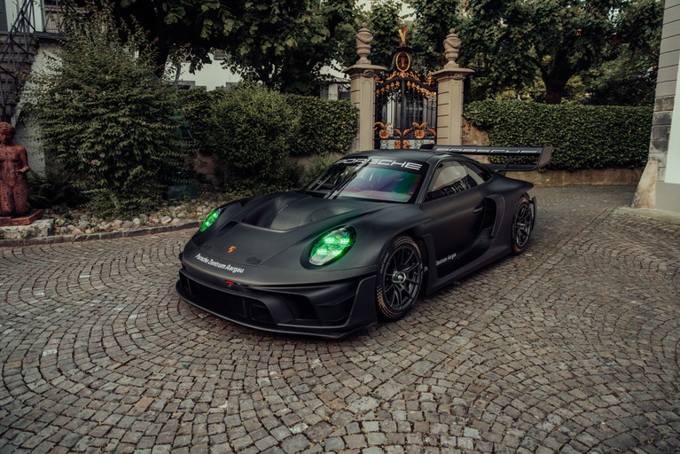 Porsche 911 GT3 R Rennsport