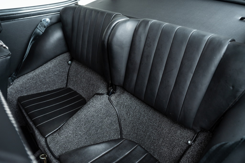 Porsche 911 S (F-Modell)