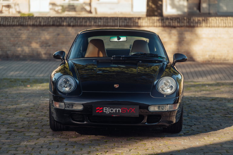 Porsche 993 Carrera 4S