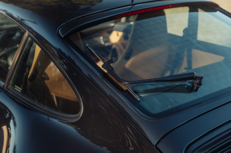 Porsche 993 Carrera 4S