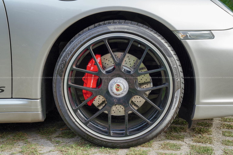 Porsche 997.2 Carrera GTS