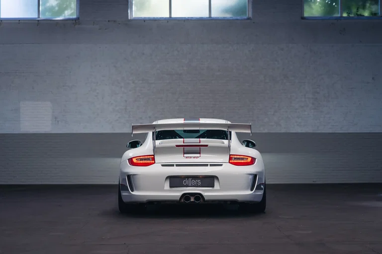 Porsche 997.2 GT3 RS 4.0