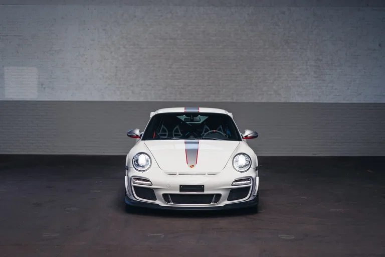 Porsche 997.2 GT3 RS 4.0