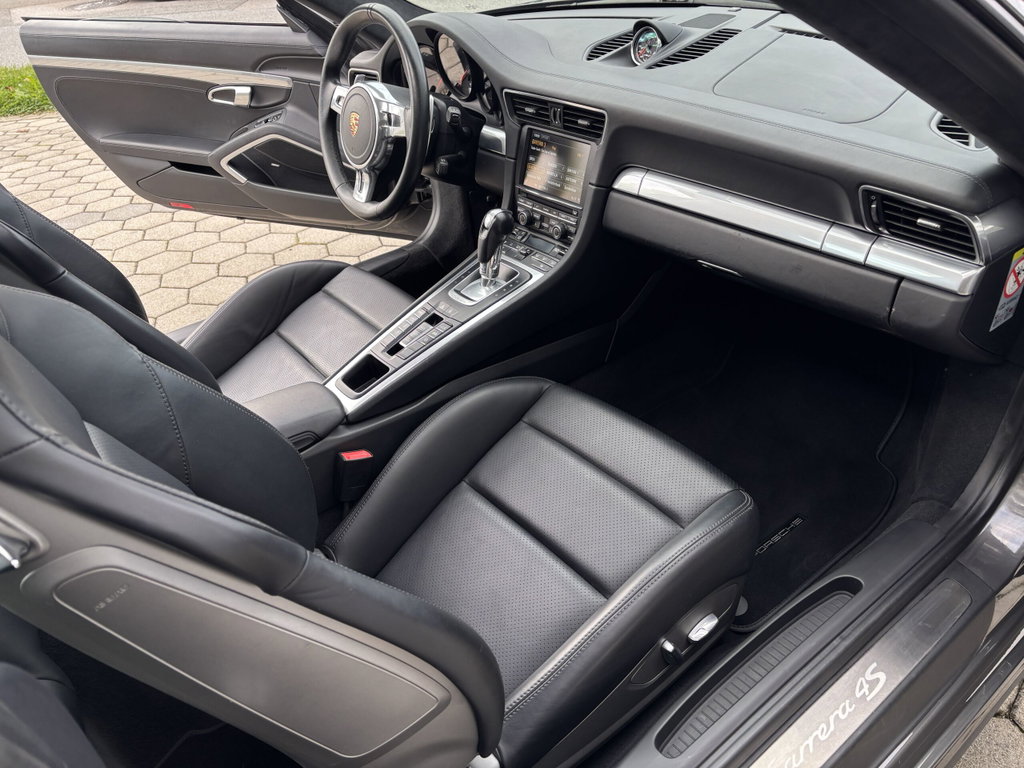 Porsche 991 Carrera 4S