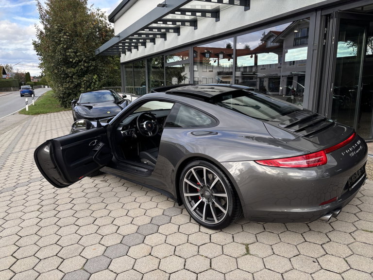 Porsche 991 Carrera 4S