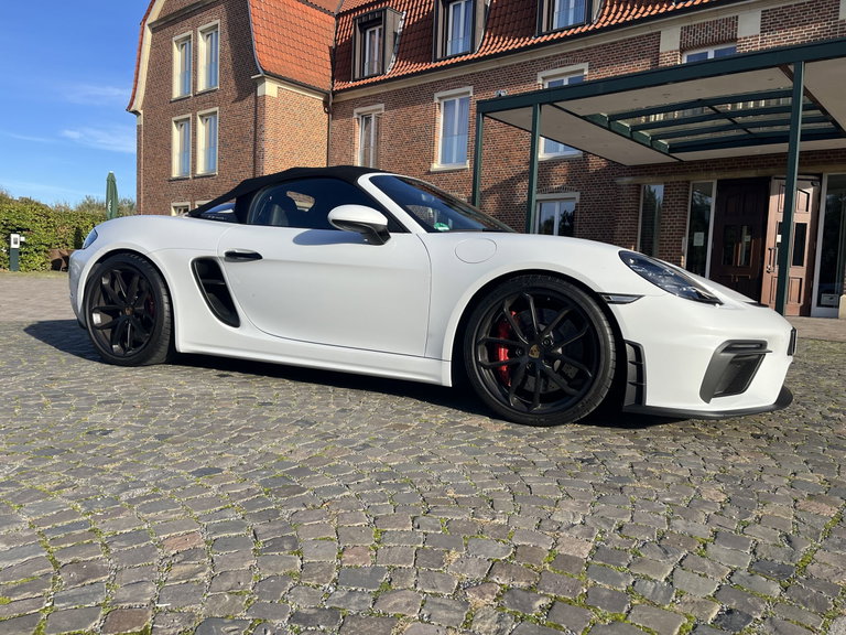 Porsche 718 Spyder