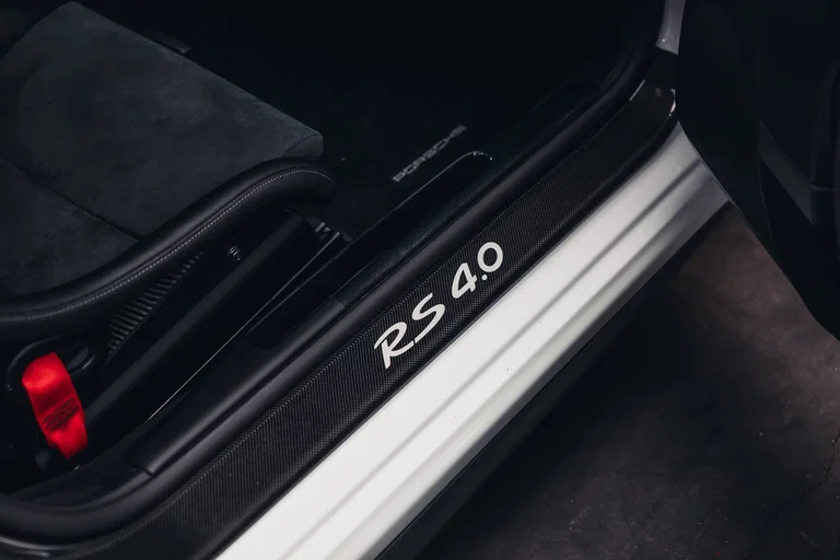 Porsche 997.2 GT3 RS 4.0