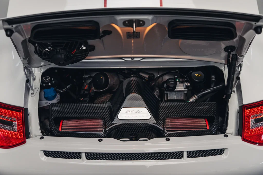 Porsche 997.2 GT3 RS 4.0