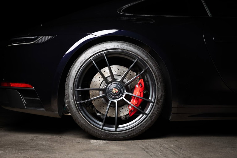 Porsche 992 Carrera GTS