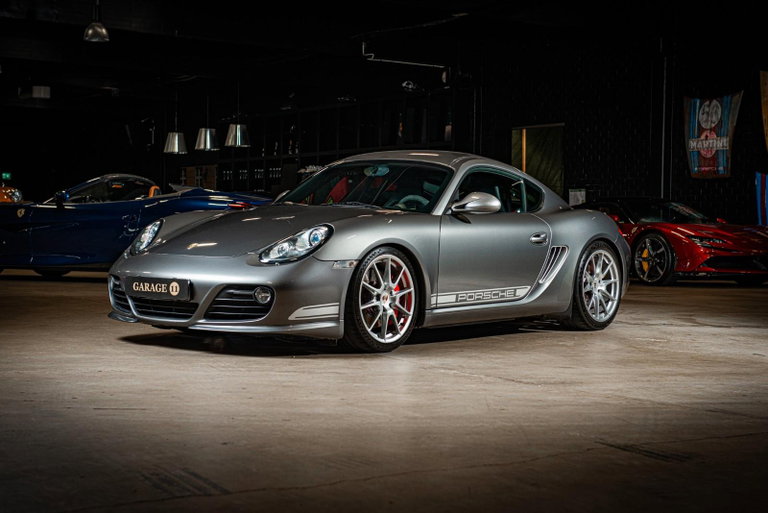 Porsche 987 Cayman R