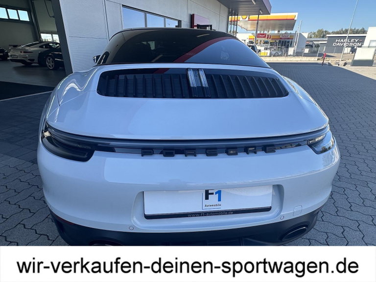 Porsche 992 Targa 4 GTS