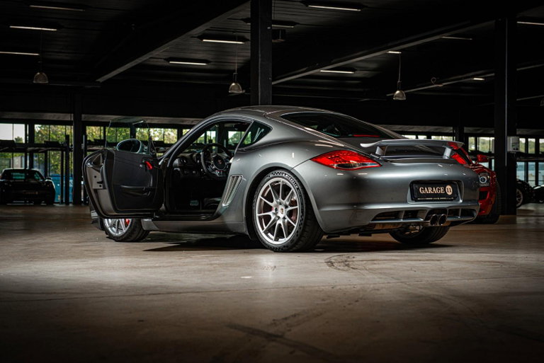 Porsche 987 Cayman R