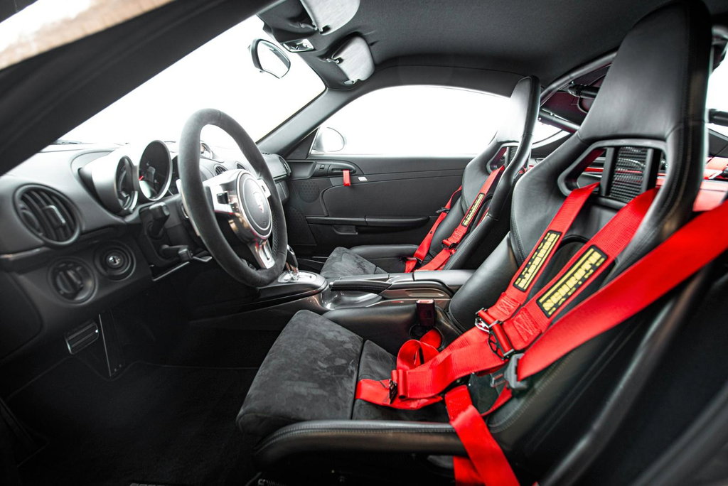 Porsche 987 Cayman R