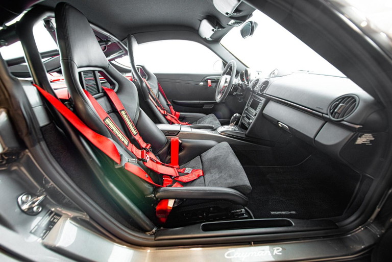 Porsche 987 Cayman R