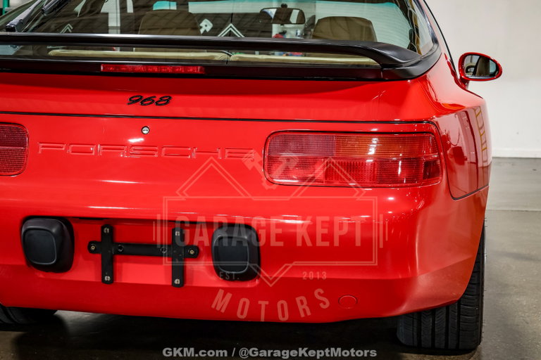 Porsche 968