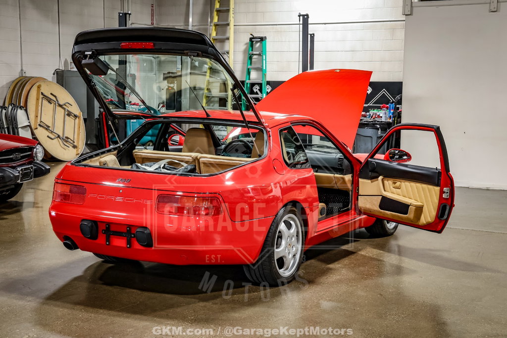 Porsche 968