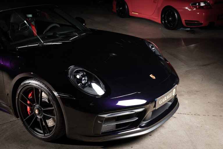 Porsche 992 Carrera GTS
