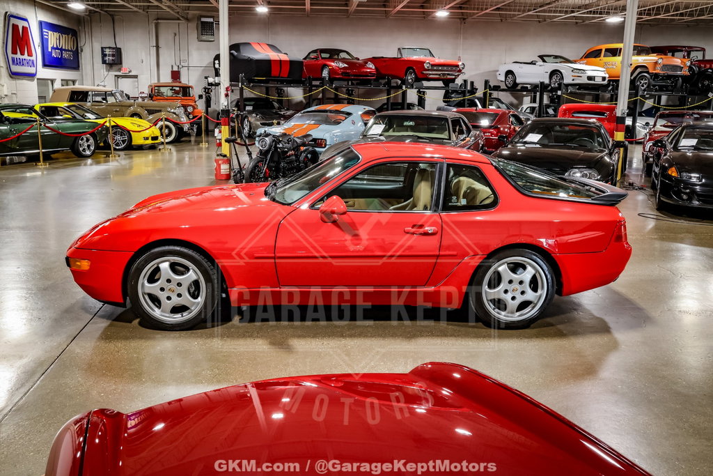 Porsche 968