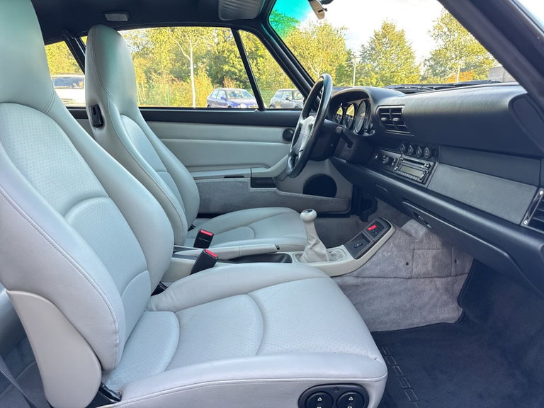 Porsche 993 Carrera