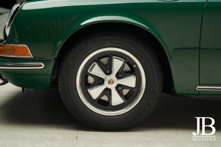 Porsche 911 T