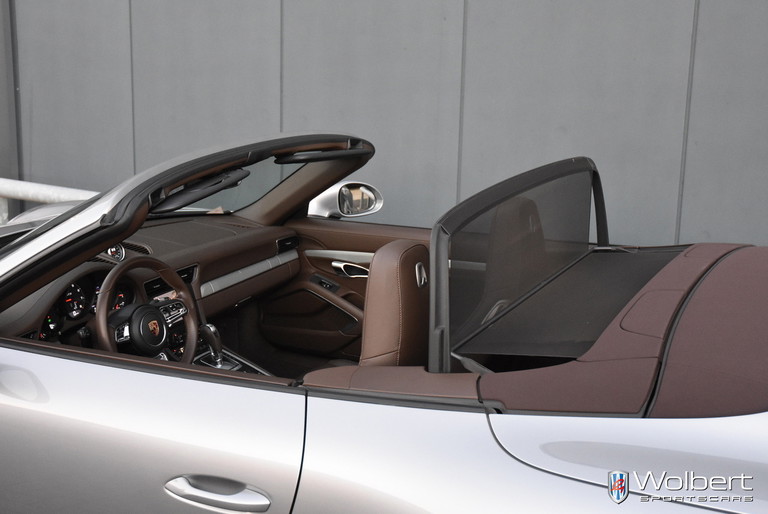 Porsche 991.2 Carrera GTS