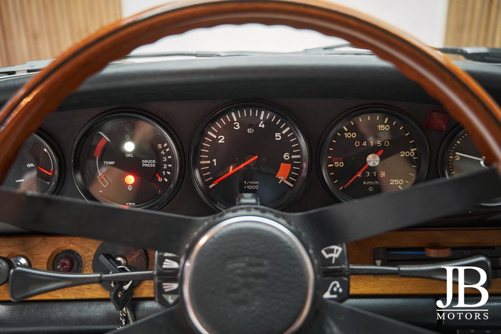 Porsche 911 T