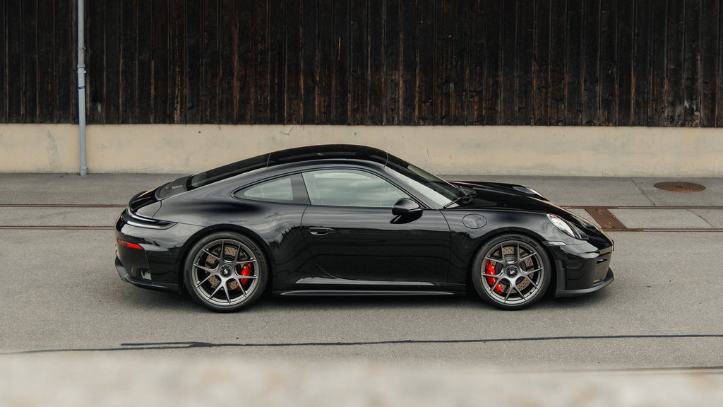 Porsche 992.2 GT3 Touring