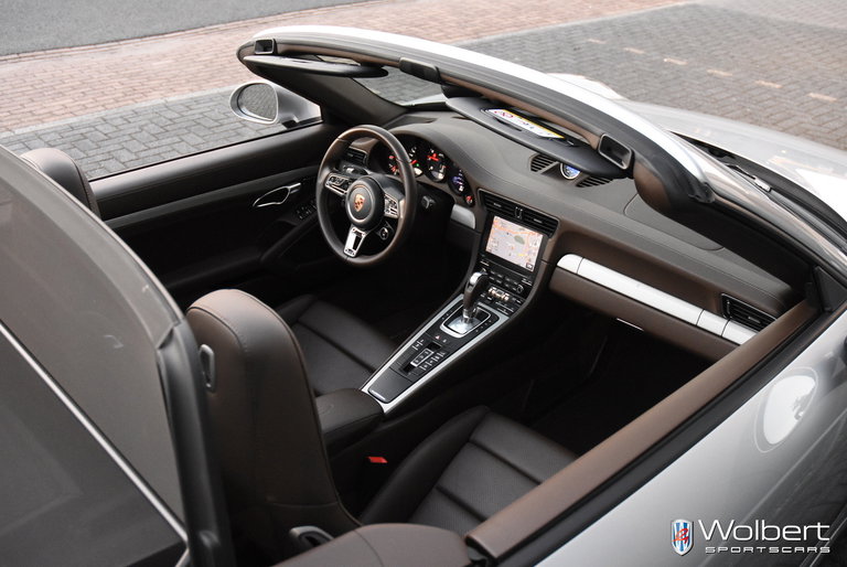 Porsche 991.2 Carrera GTS